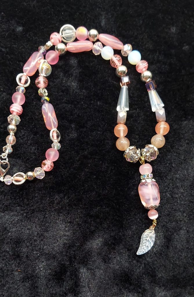 Nab a Pink Necklace view 2