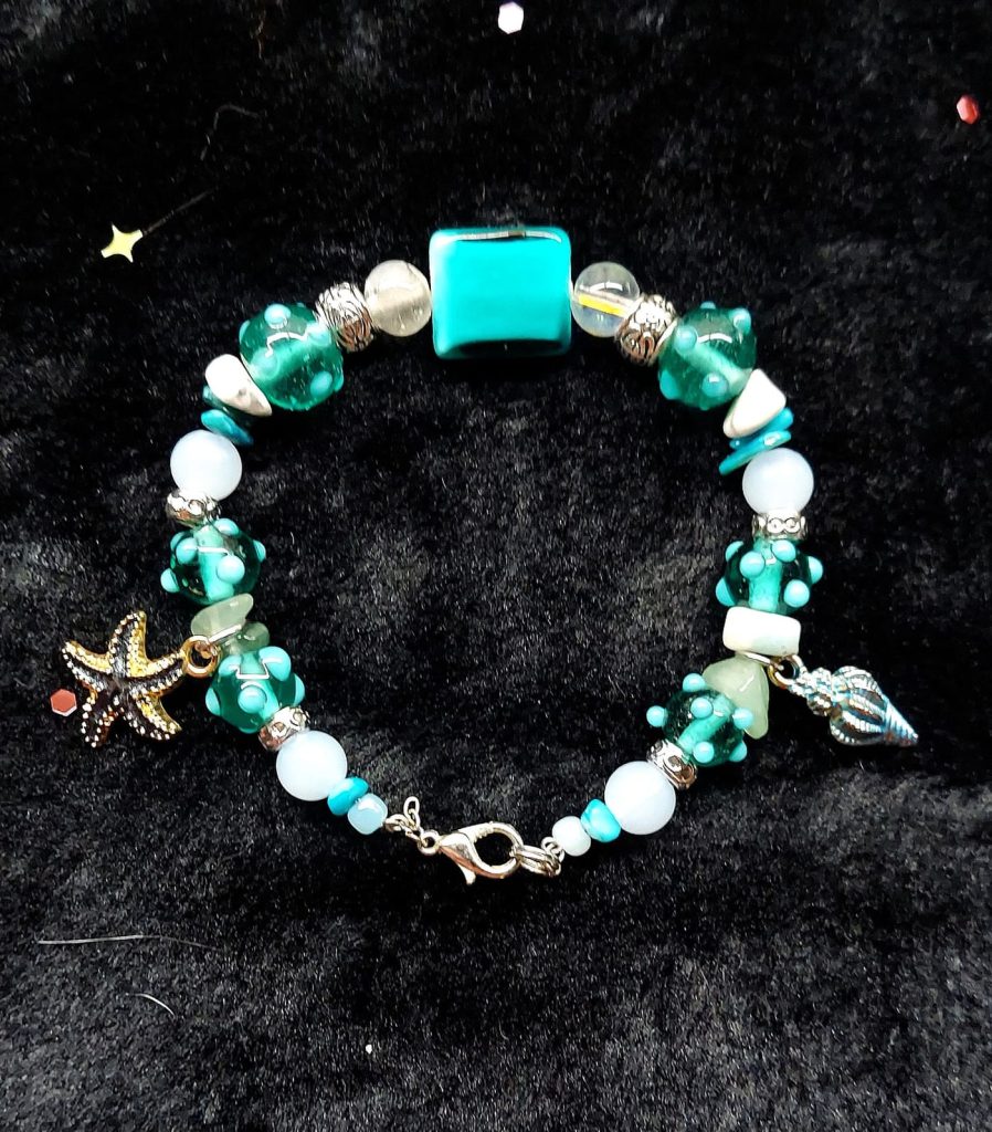 Seashells by Seashore Beaded Bracelet